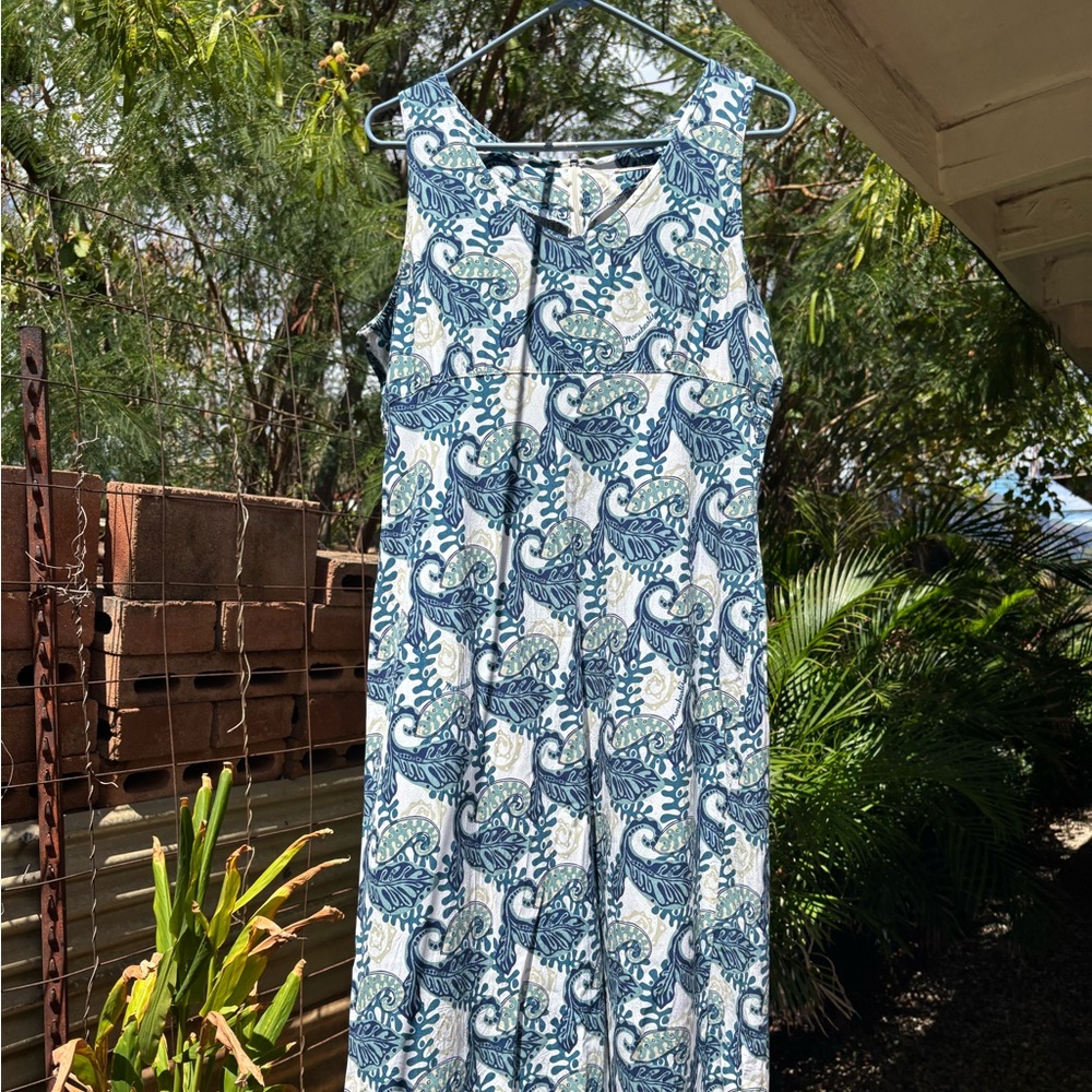 Manuhealii Blue and White Dress